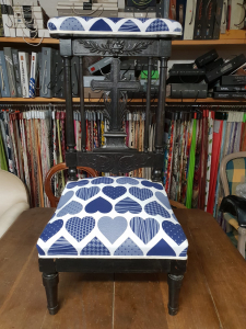 Gréogry RANDÉ Tapissier décorateur et d’ameublement L’Histoire des fauteuils