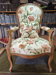 Gréogry RANDÉ Tapissier décorateur et d’ameublement L’Histoire des fauteuils