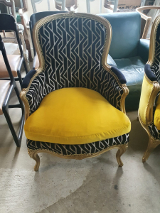 Gréogry RANDÉ Tapissier décorateur et d’ameublement L’Histoire des fauteuils
