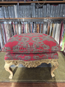 Gréogry RANDÉ Tapissier décorateur et d’ameublement L’Histoire des fauteuils